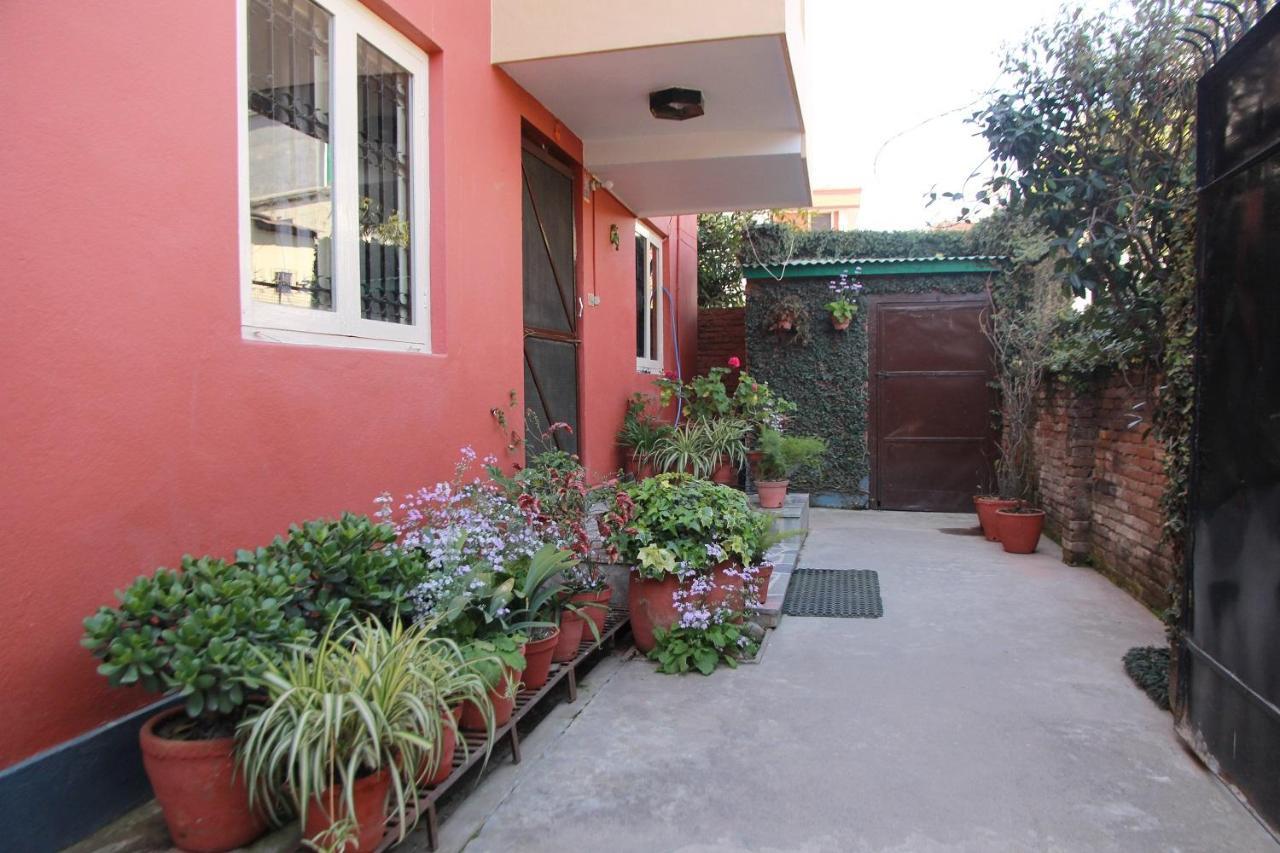 Ojas Wellness B&B Lalitpur ภายนอก รูปภาพ