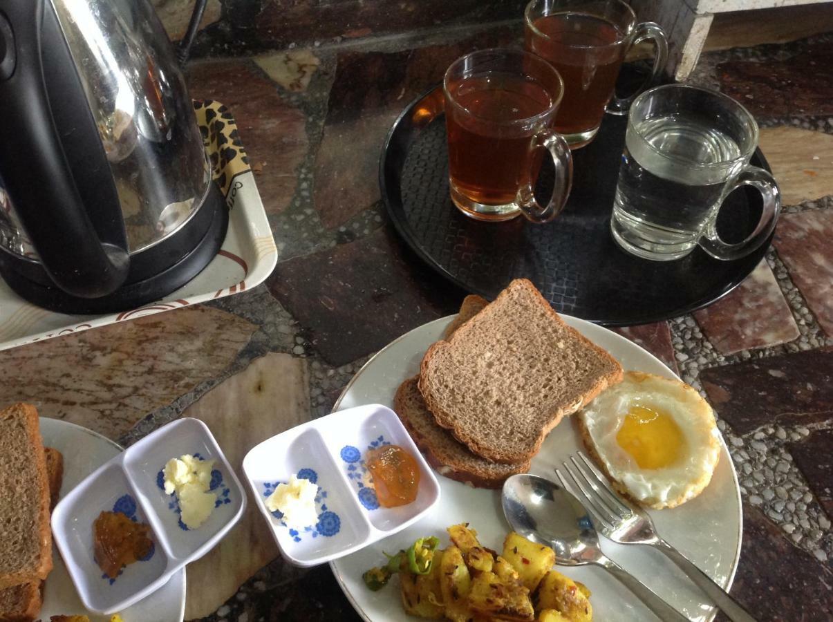 Ojas Wellness B&B Lalitpur ภายนอก รูปภาพ