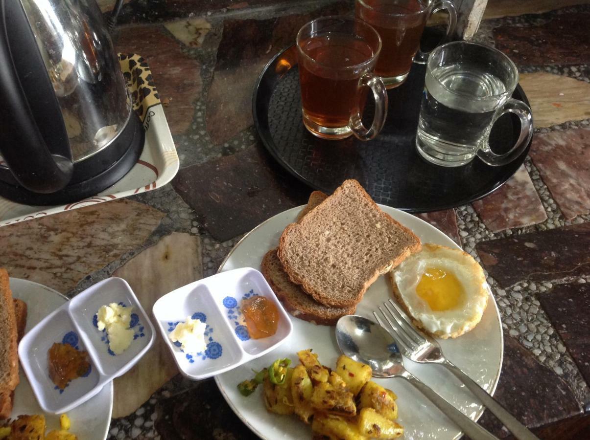 Ojas Wellness B&B Lalitpur ภายนอก รูปภาพ